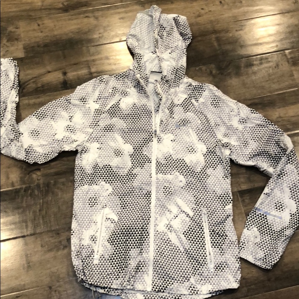 Nike Reflective Windbreaker Size Small